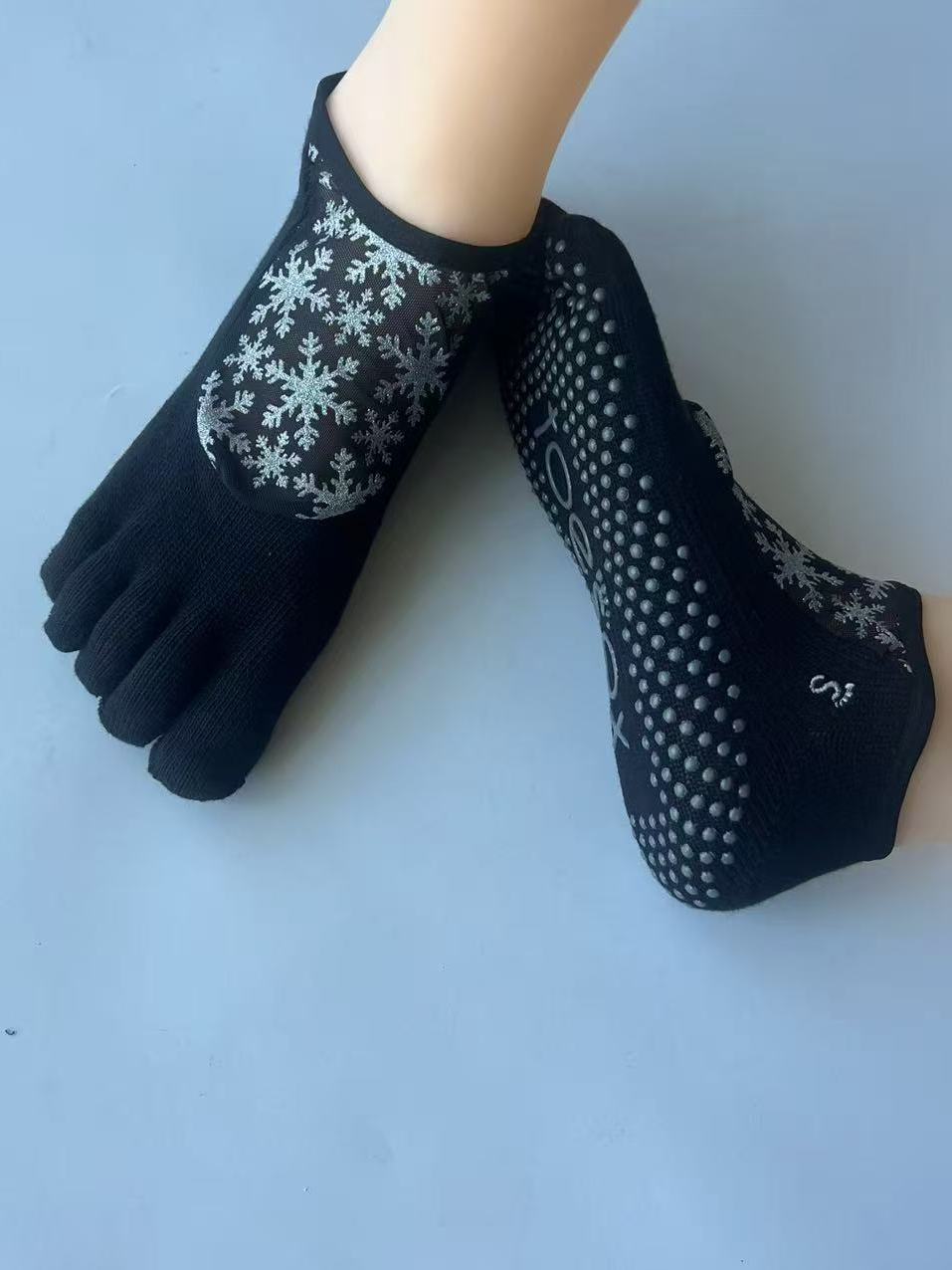 ถุงเท้าโยคะ Toesox สำหรับผู้หญ - Yoga Dance & Fitness Center Llc บทวิจารณ์และราคา