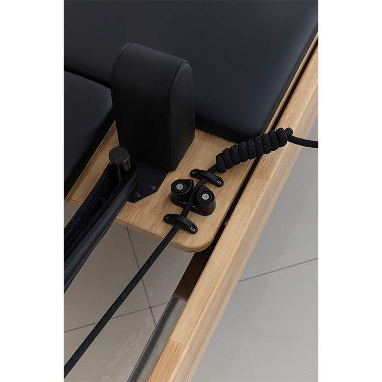 อุปกรณ์พิลาทิสรีฟอร์มเมอร์รุ่น - Yoga Fitness Reformer บทวิจารณ์และราคา