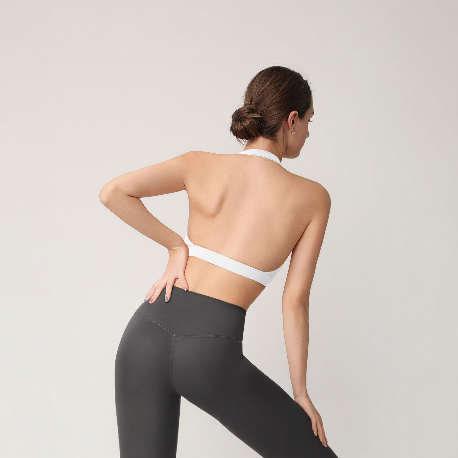 สปอร์ตบราแบบฮอลเตอร์สำหรับผู้ห - Yoga Fitness Tapis บทวิจารณ์และราคา