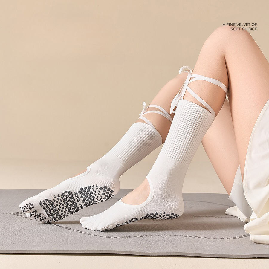 ถุงเท้าโยคะแบบผูกเชือกสำหรับผู - Yoga Dance & Fitness Center Llc บทวิจารณ์และราคา
